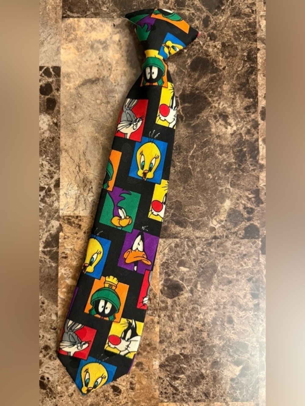 Vintage 90s Looney Tunes Clip-On Tie Cartoon Graphic Bugs Bunny Tweety Retro